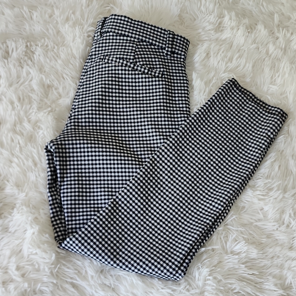 Gap Skinny Ankle Black and White Checkered Pants